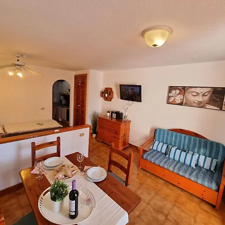 First Sealine Studio No 1 Directly On And Sea, Terrace, Heated Pool, Wifi Appartement *