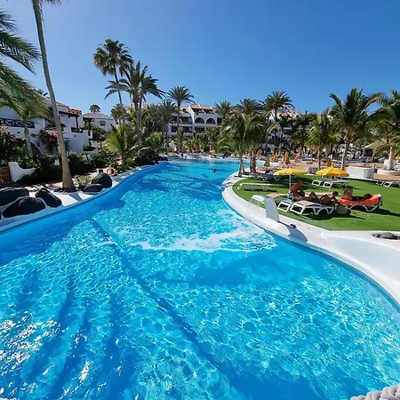 First Sealine Studio No 1 Directly On And Sea, Terrace, Heated Pool, Wifi Lägenhet